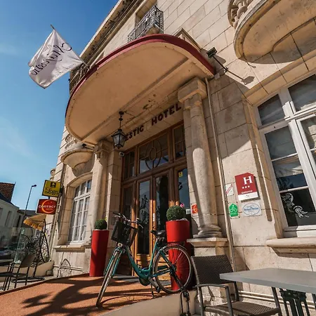 Logis Majestic - La Rochelle 3* Chatelaillon-Plage
