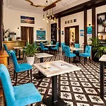 酒店 Logis Majestic - La Rochelle 沙特拉永普拉日