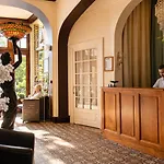 Logis Majestic - La Rochelle