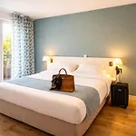 Hotel Logis Majestic - La Rochelle