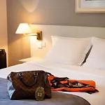 Hotel Logis Majestic - La Rochelle