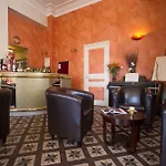Logis Majestic - La Rochelle מלון Châtelaillon-Plage