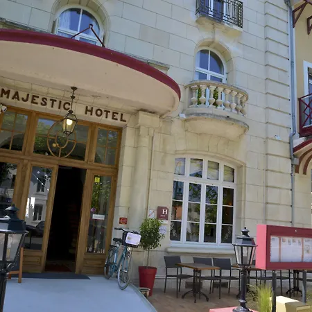 Logis Majestic - La Rochelle