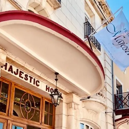 Logis Majestic - La Rochelle 3* Chatelaillon-Plage
