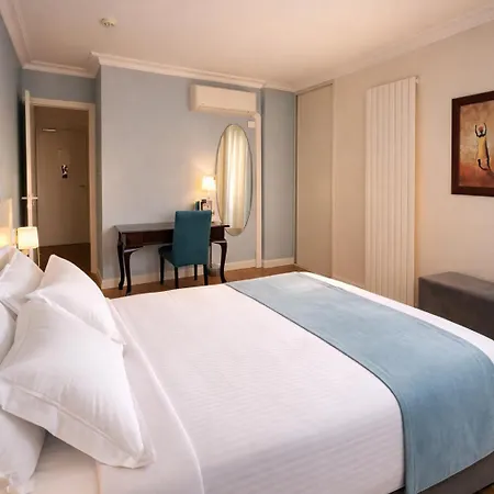 Logis Majestic - La Rochelle Hotell