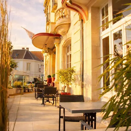 Logis Majestic - La Rochelle Hotell Châtelaillon-Plage