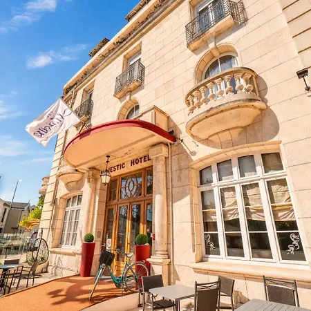 Logis Majestic - La Rochelle 3*