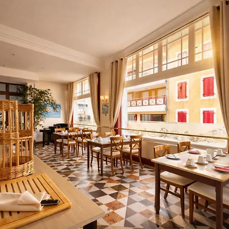 Logis Majestic - La Rochelle Hotel Chatelaillon-Plage