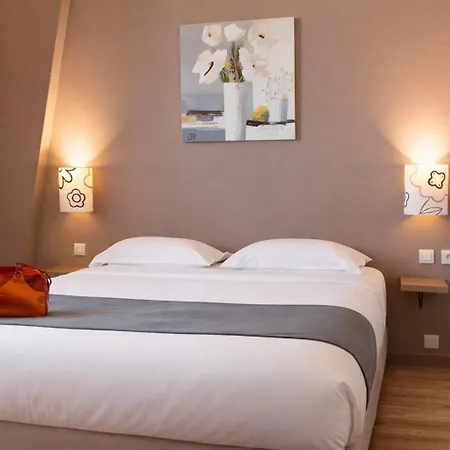 Hotel Logis Majestic - La Rochelle 3*