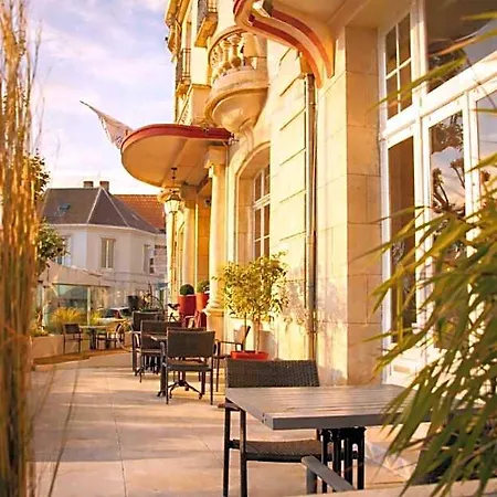فندق Logis Majestic - La Rochelle Châtelaillon-Plage
