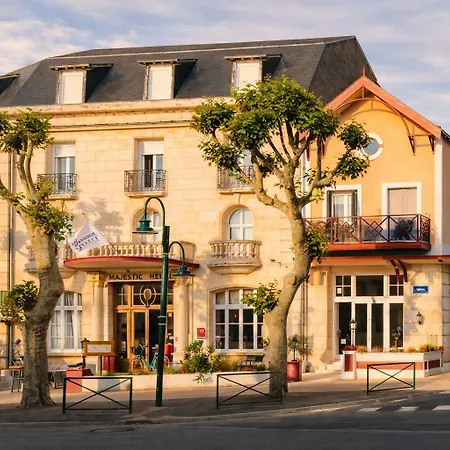 Logis Majestic - La Rochelle 3* Châtelaillon-Plage