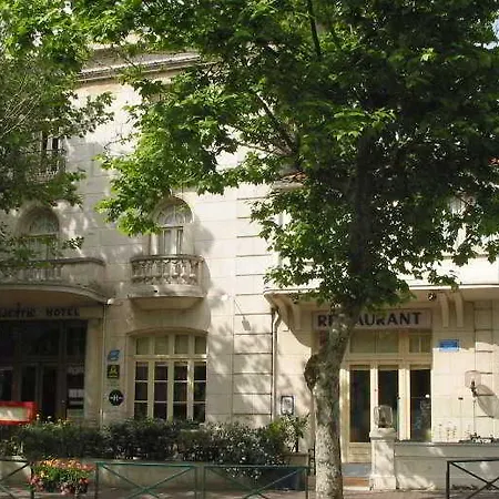 Logis Majestic Plage - La Rochelle