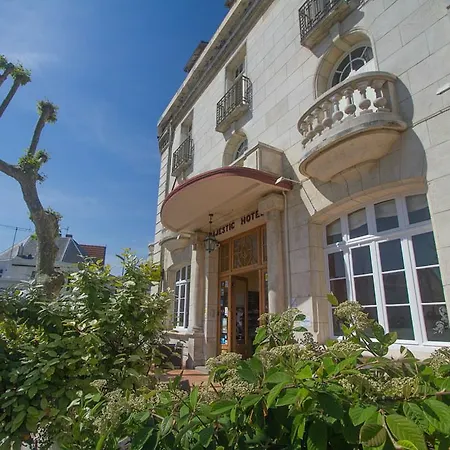 酒店 Logis Majestic Plage - La Rochelle