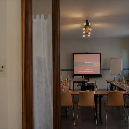 Logis Majestic - La Rochelle Châtelaillon-Plage