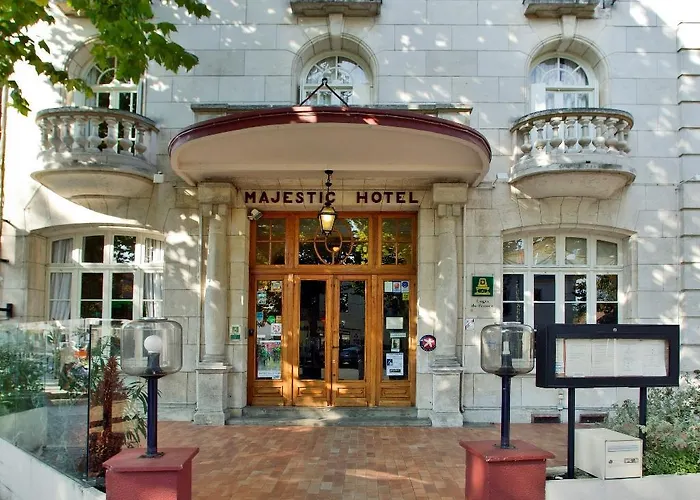 Logis Majestic - La Rochelle 3*