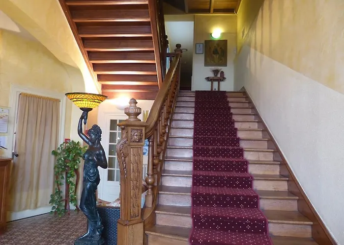 Logis Majestic - La Rochelle Hotel