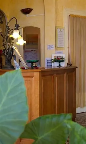 Logis Majestic - La Rochelle Hotel 3*