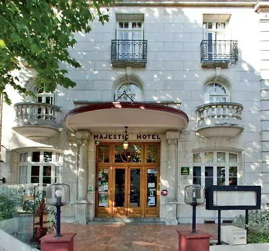 Hotel Logis Majestic - La Rochelle