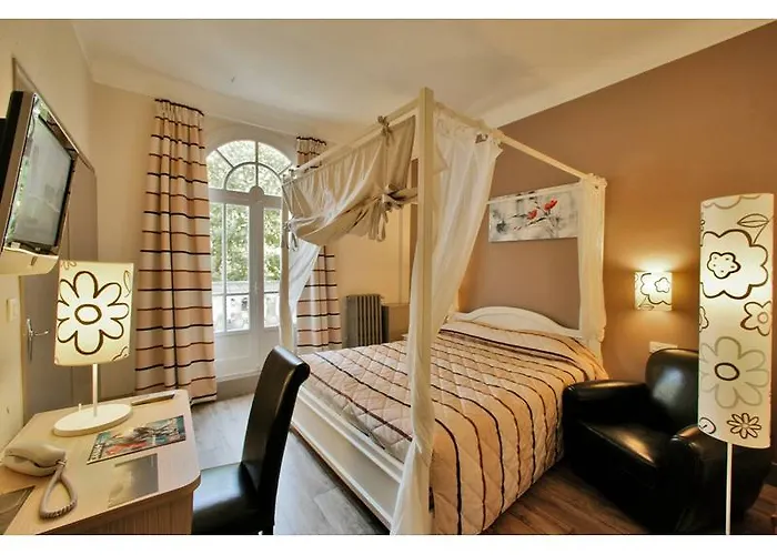 Hotel Logis Majestic - La Rochelle Châtelaillon-Plage