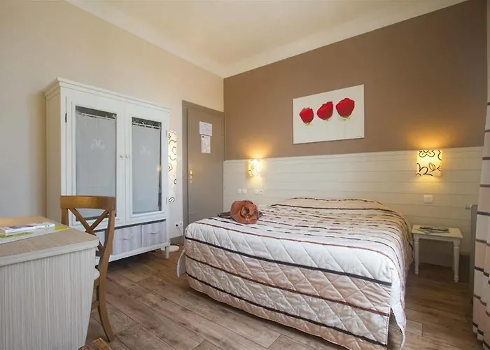 Hotel Logis Majestic - La Rochelle Châtelaillon-Plage