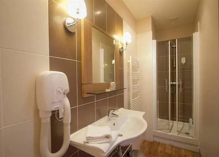 Logis Majestic - La Rochelle